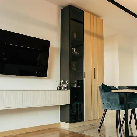 Luxury In Central Park With Amazing View + Private Parking Space Appartement