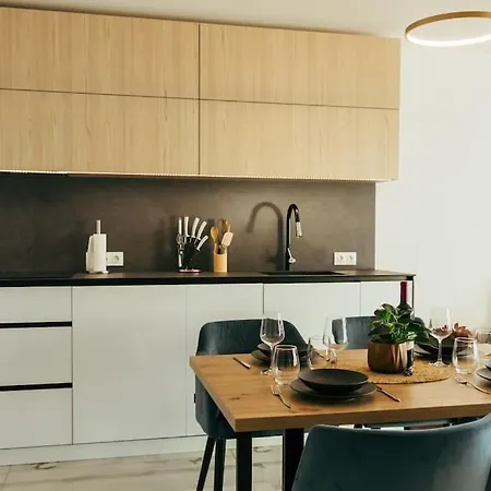 Luxury In Central Park With Amazing View + Private Parking Space Appartement Burgas Stad