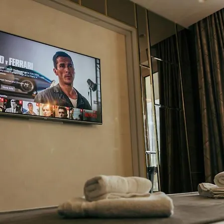 Appartement Luxury In Central Park With Amazing View + Private Parking Space Burgas Stad