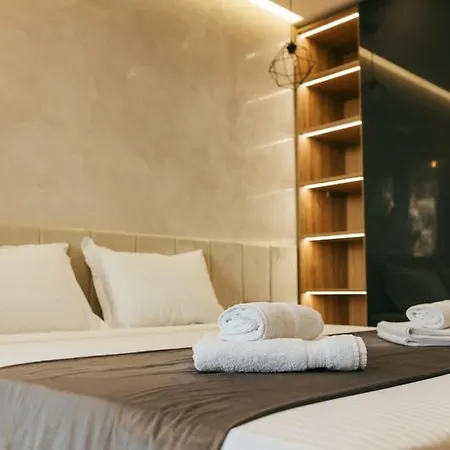아파트 Luxury In Central Park With Amazing View + Private Parking Space 부르가스