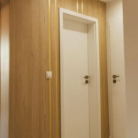 Luxury In Central Park With Amazing View + Private Parking Space Appartement Burgas Stad