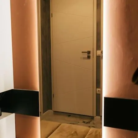 Luxury In Central Park With Amazing View + Private Parking Space Burgas Stad