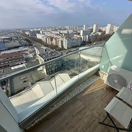 Luxury In Central Park With Amazing View + Private Parking Space Appartement *